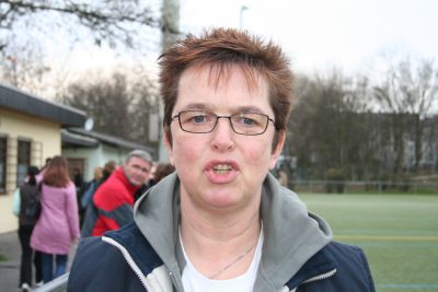 Kicking SV Wehen II