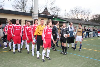 Kicking SV Wehen II