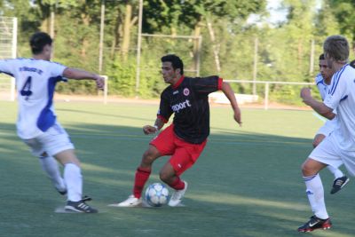 Kicking Eintracht Frankfurt U 23