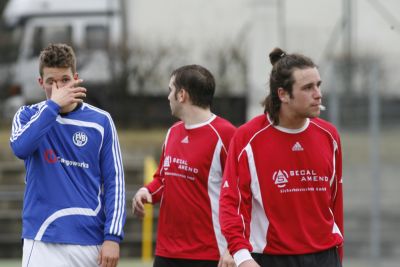 Freundschaftsspiel gegen den TuS Hahn (21. 02. 2009)