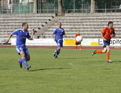 Freundschaftsspiel beim SV Wiesbaden (25. 07. 2009)