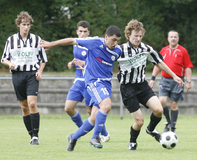 Turnier beim FC Eddersheim, Gruppenspiel gegen Germania Weilbach (18. 07. 2009)