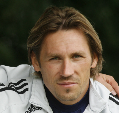 Turnier beim FC Eddersheim, Gruppenspiel gegen Germania Weilbach (18. 07. 2009)