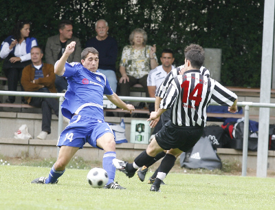 Turnier beim FC Eddersheim, Gruppenspiel gegen Germania Weilbach (18. 07. 2009)